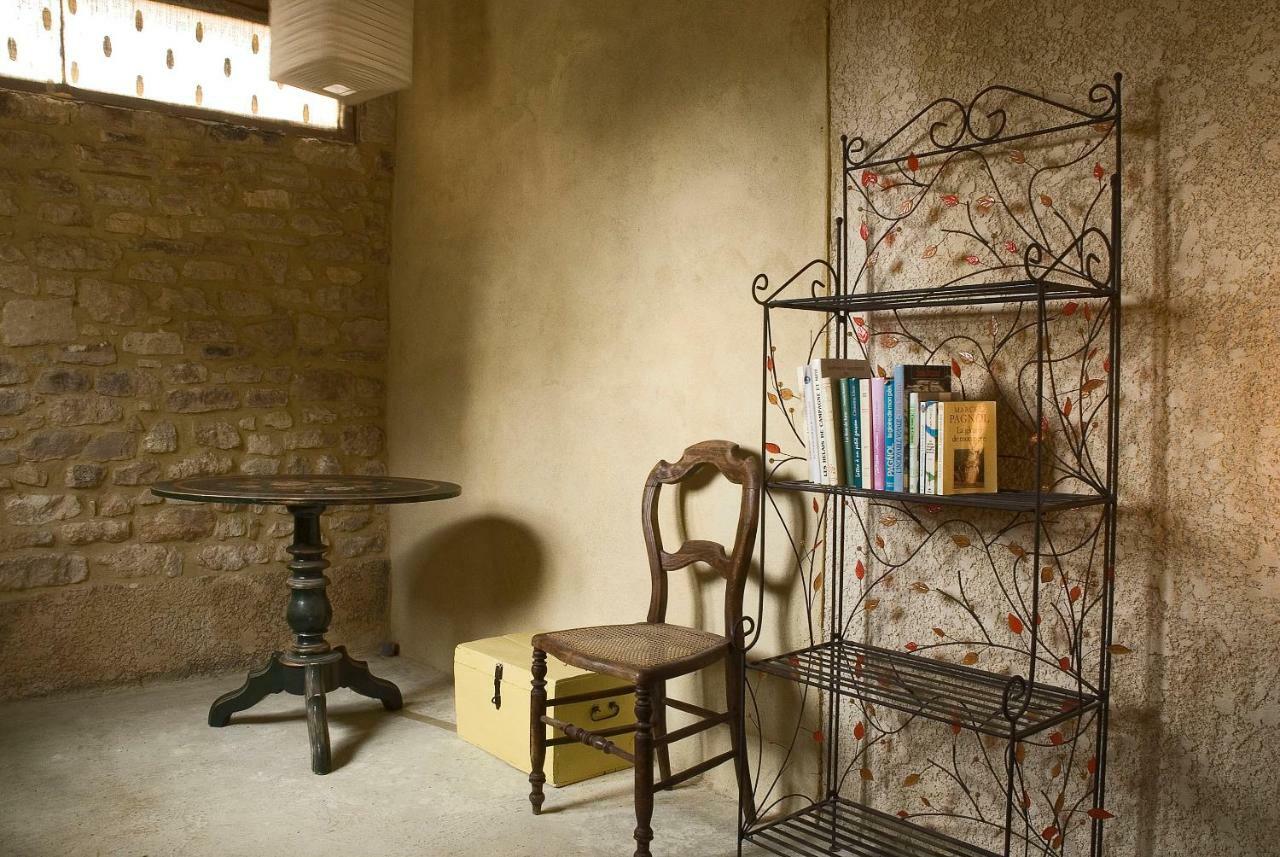 Maison De Dame Tartine Issirac Esterno foto